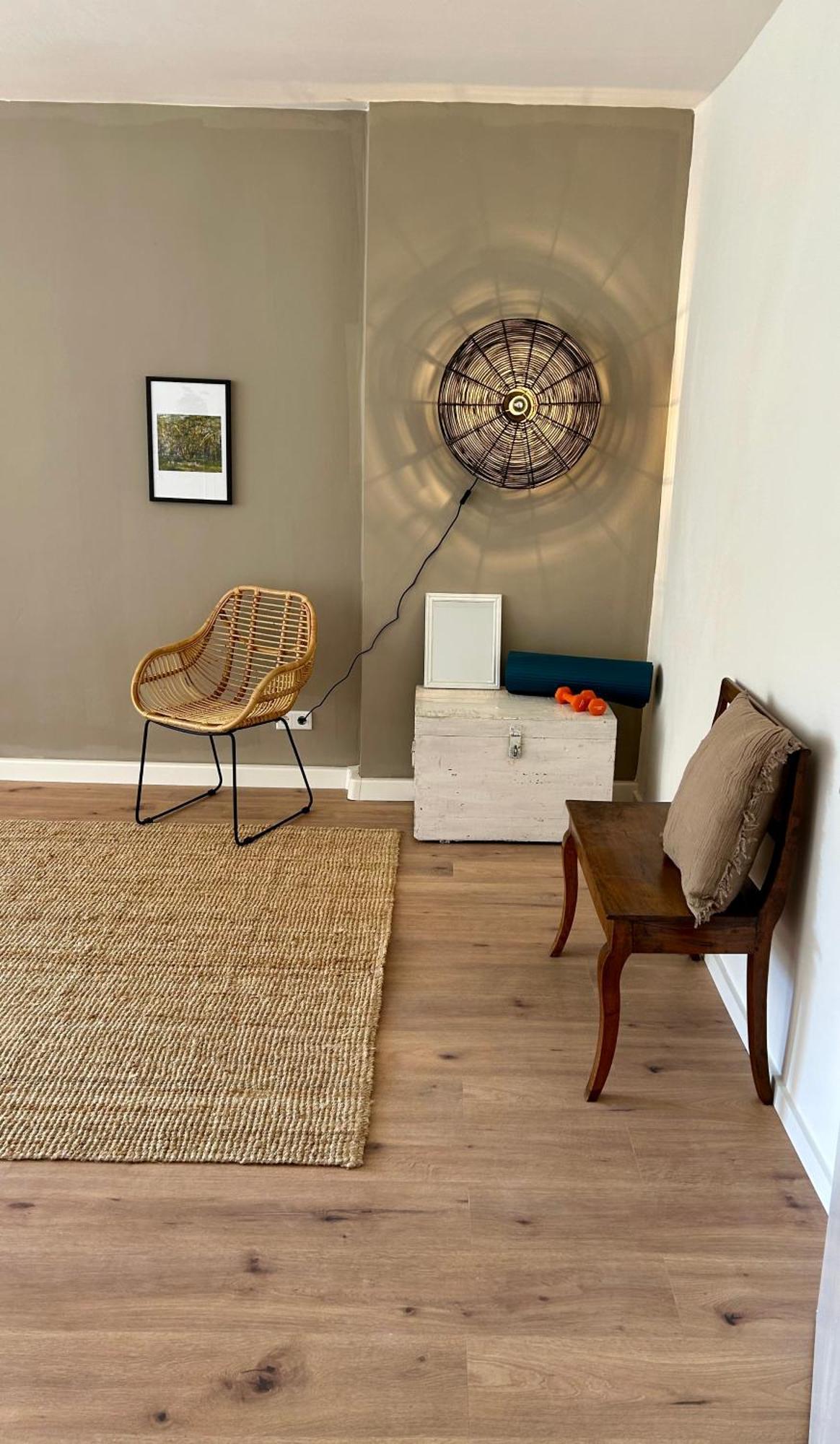 Feelslikehome - Urbane Altbauwohnung Mit Dachterasse& Parkplatz Bochum Exterior foto